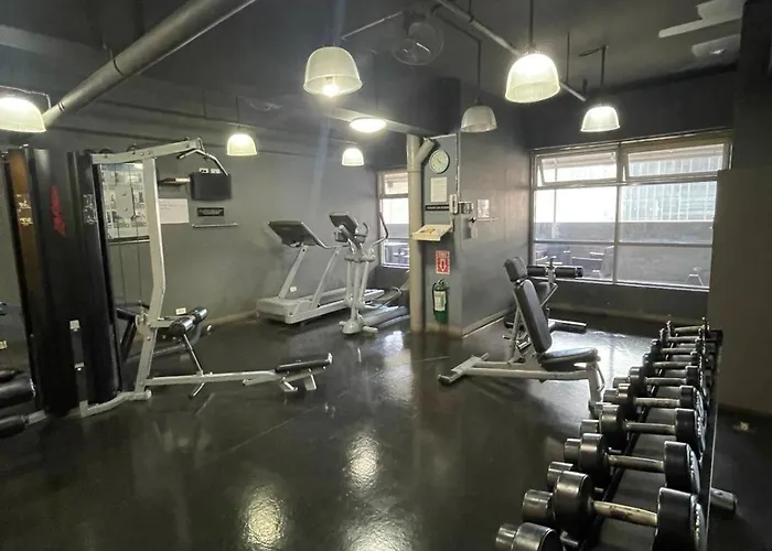 A Venue Residences 10h *